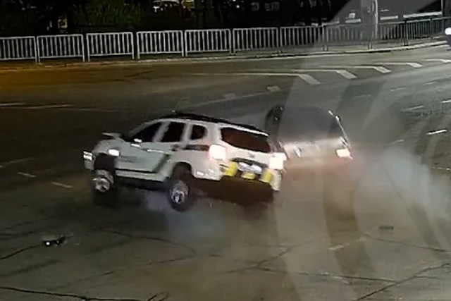      BYD       :  