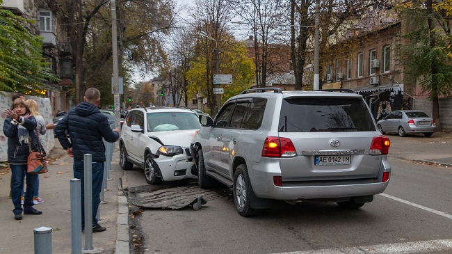     Lada, Toyota  BMW:  